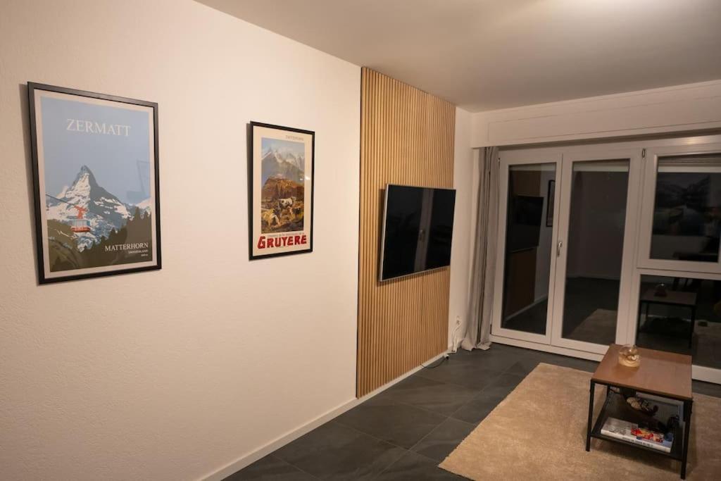 Appartement Spacieux Au Centre De La Gruyere Broc Exteriör bild